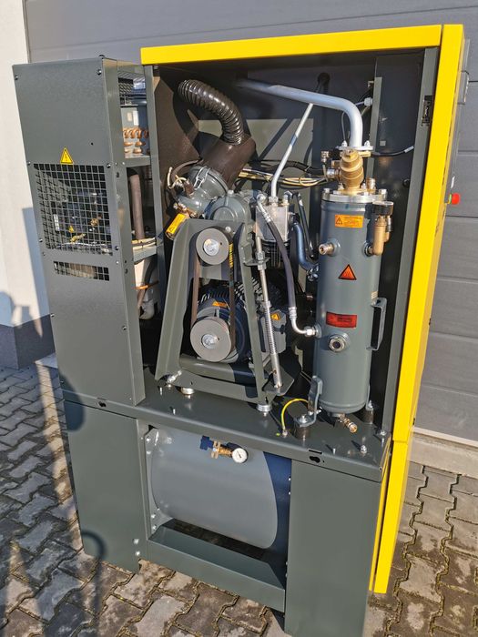 2018r 15kw Sprężarka śrubowa 2300L/min KAESER SK25 +OSUSZACZ KOMPLET