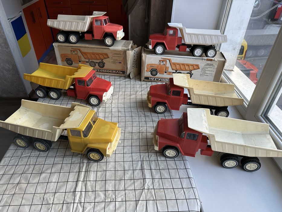 Іграшка Модель Машинки ссср Краз