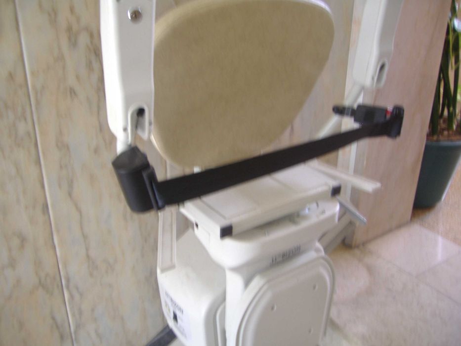 cadeira de rodas eléctrica pouco uso