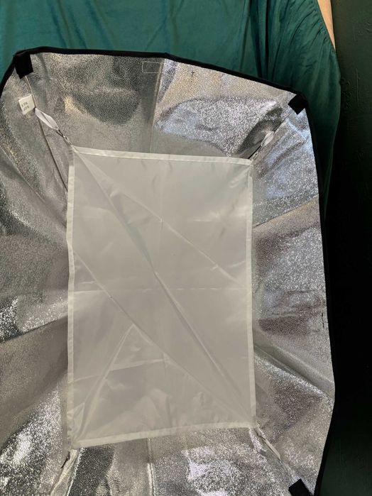 Студийный фотосвет MQ-300S практически новый