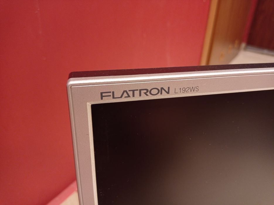 Monitor LCD 19 cali LG Flatron