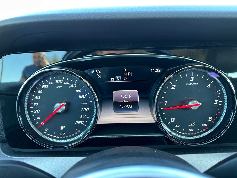 Mercedes-Benz E200d Avantgarde