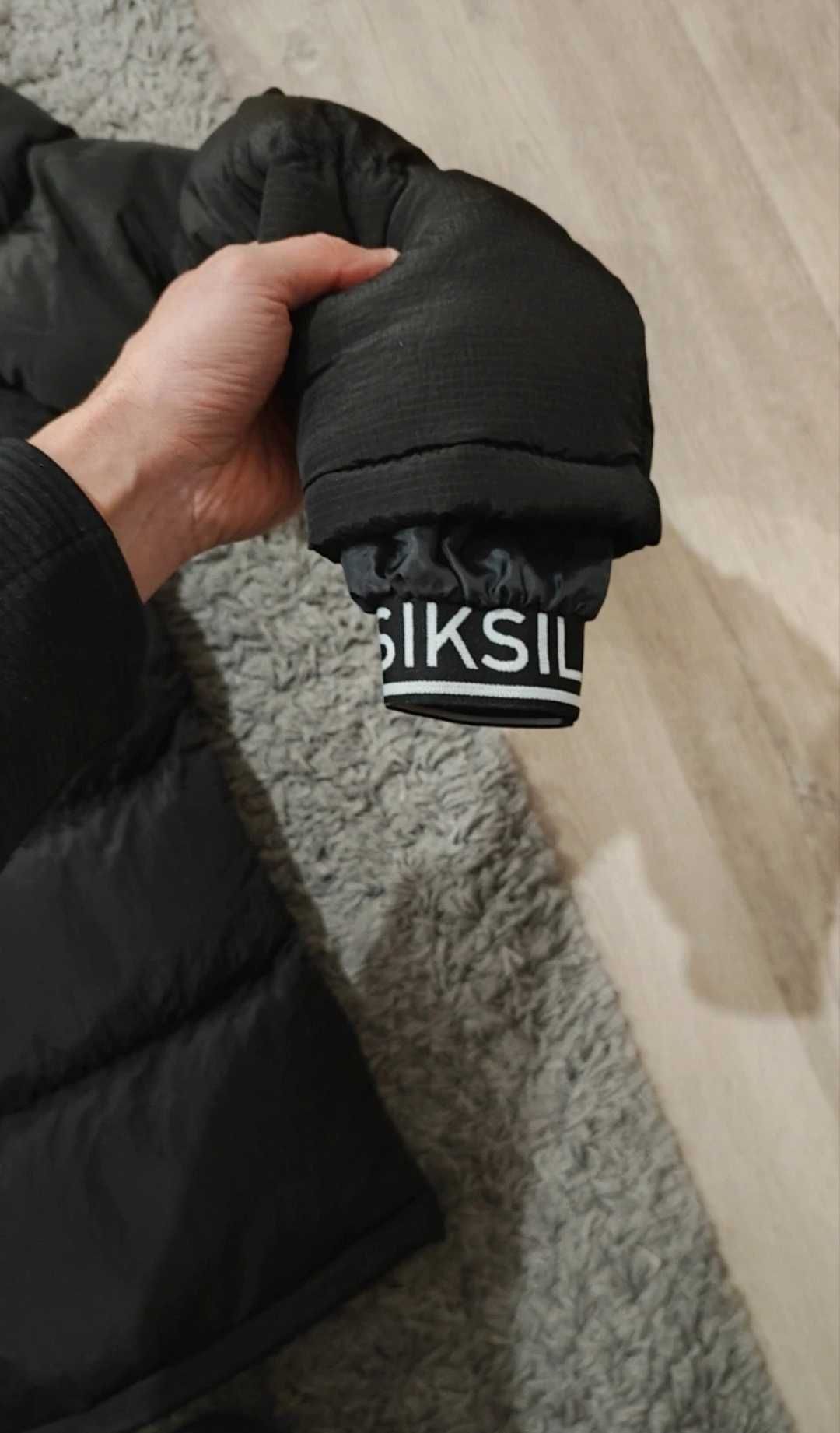 Parka SikSilk Nova.