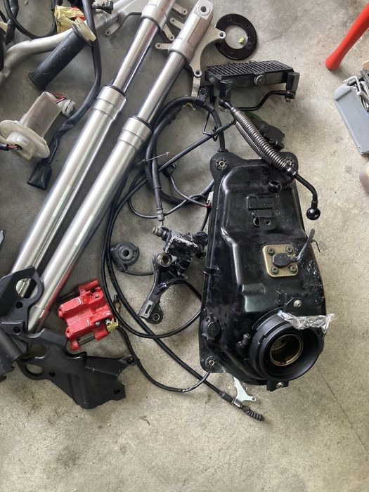 Conjunto Peças Benelli TNT 125