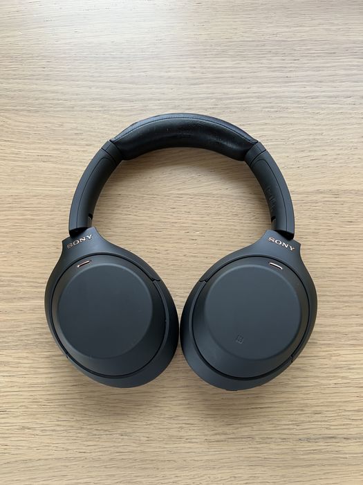 Sony WH-1000XM4 у гарному стані
