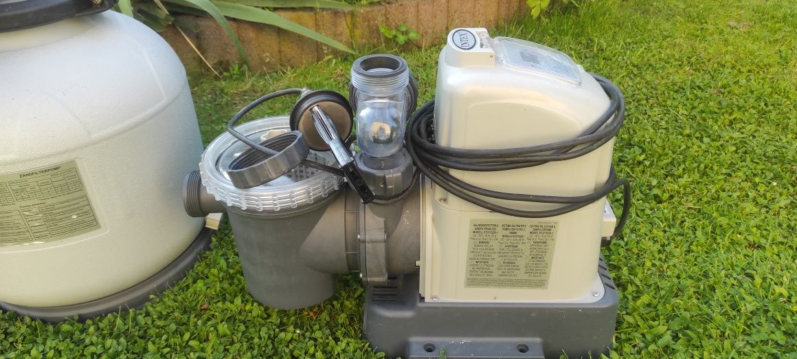 Pompa basenowa z generatorem chloru  intex 15220-1