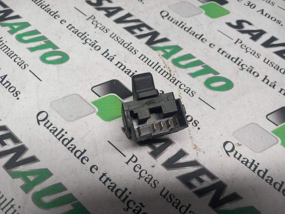 Comando / botão / interruptor vidros frente direito FIAT Palio Weekend