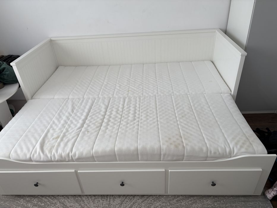 HEMNES Leżanka z 3 szufladami, 2 materace