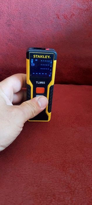 Лазерний далекомір Stanley TLM 65 (STHT1-77032)