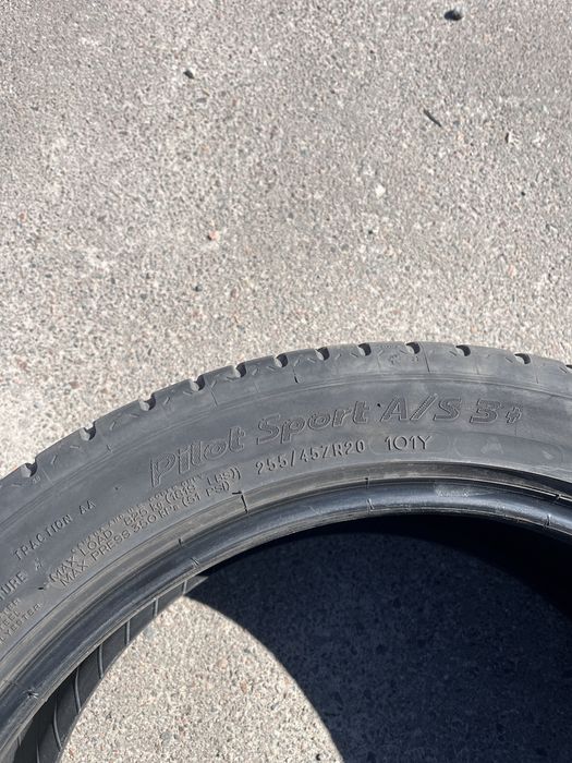 Шини 255/45R20 michelin pilot sport all season 3+