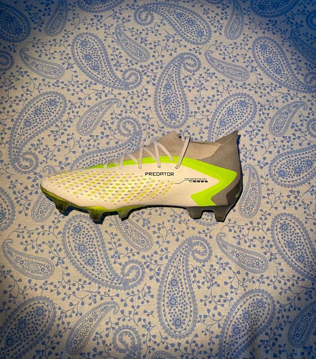 Adidas Predator Accuracy + FG 42