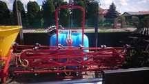Opryskiwacz rolniczy zawieszany 400L