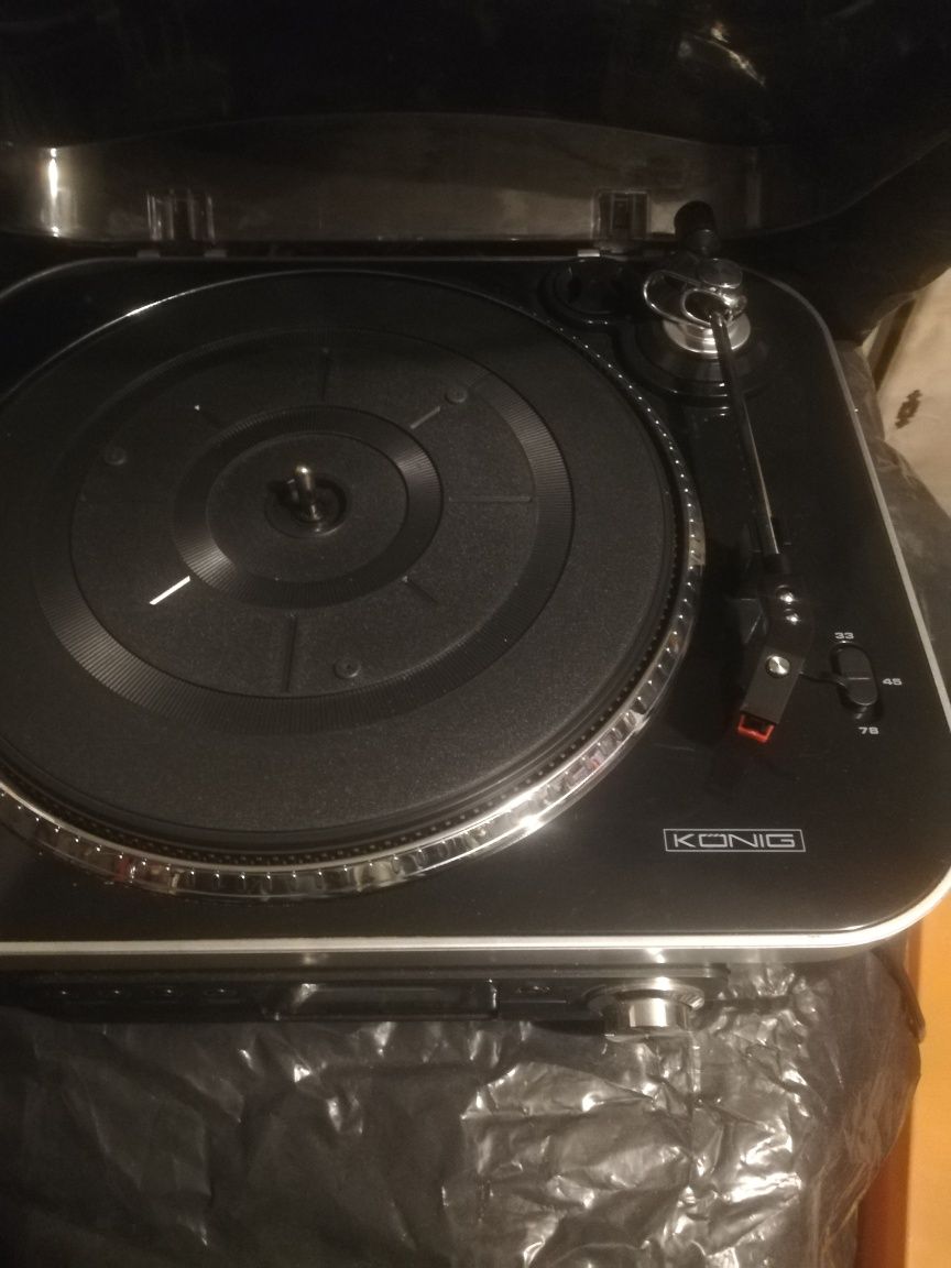 Adapter  KONIG stan bardzo dobry
