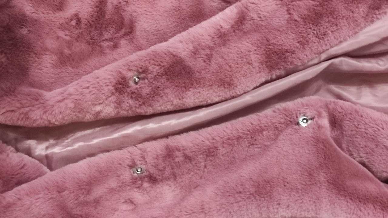 рожева шуба primark