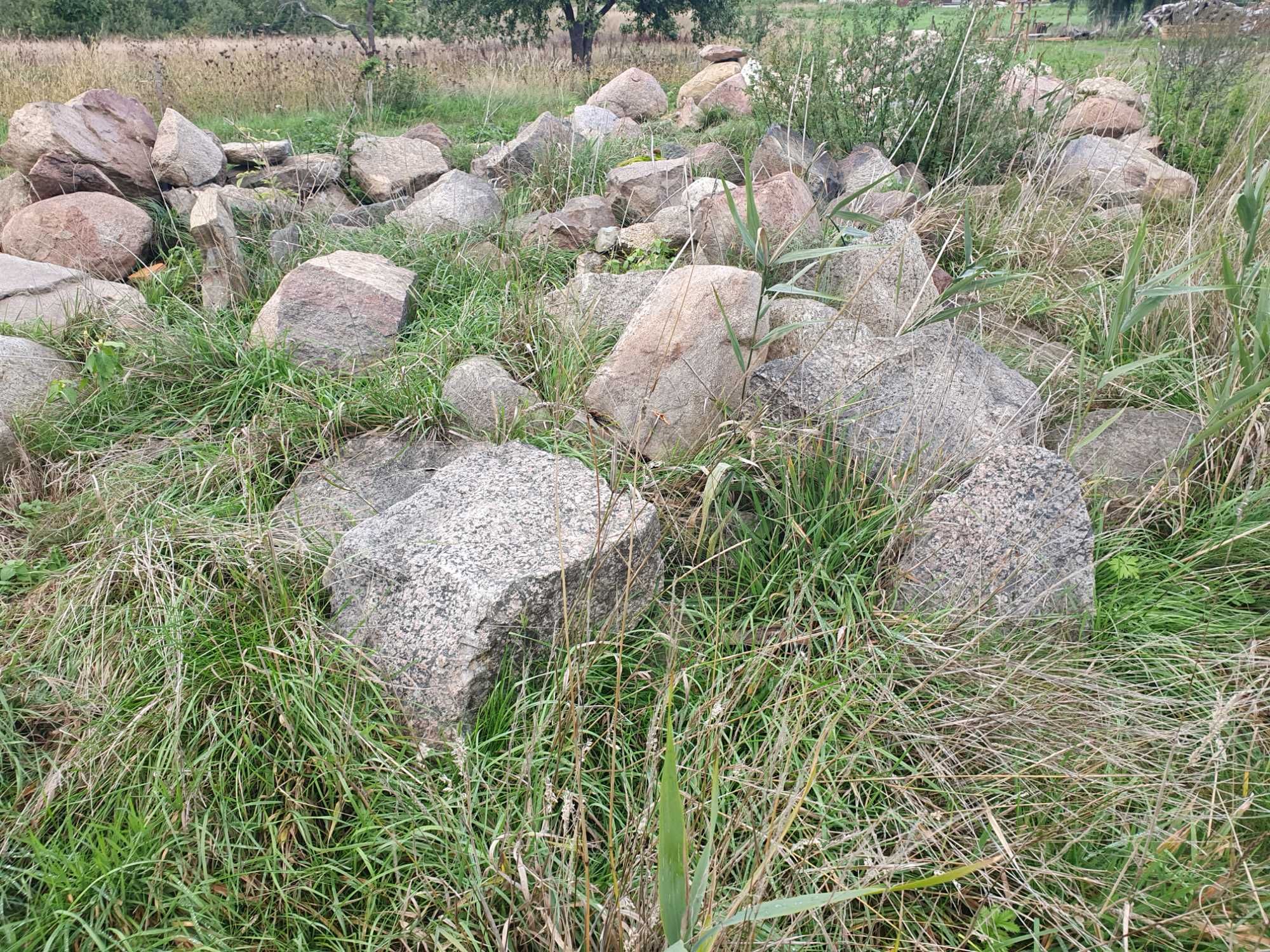 Kamień Polny z Rozbiórki Ścian Stodoły