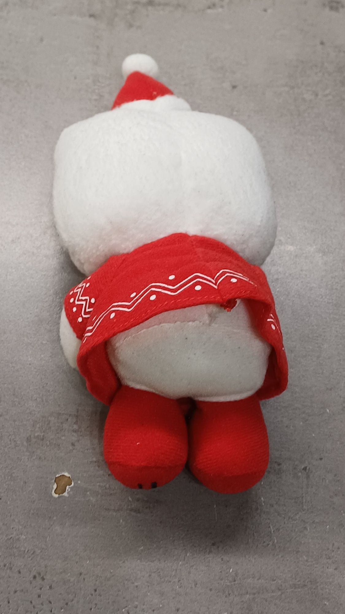 Uzy. Mini hello Kitty  ok.20