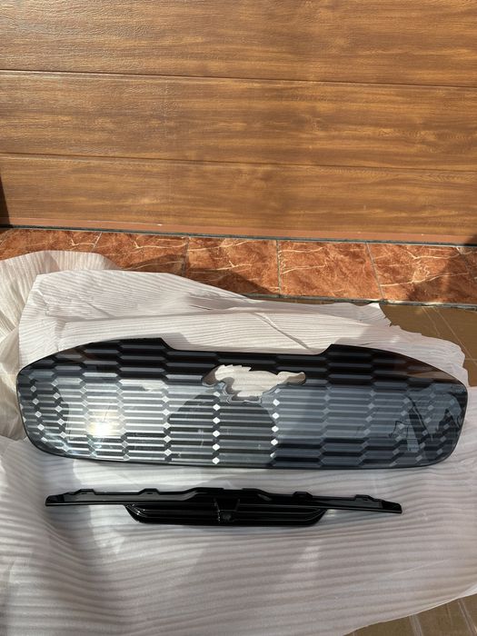 Ford mustang mach e GT Гриль, жалюзі, бампер,