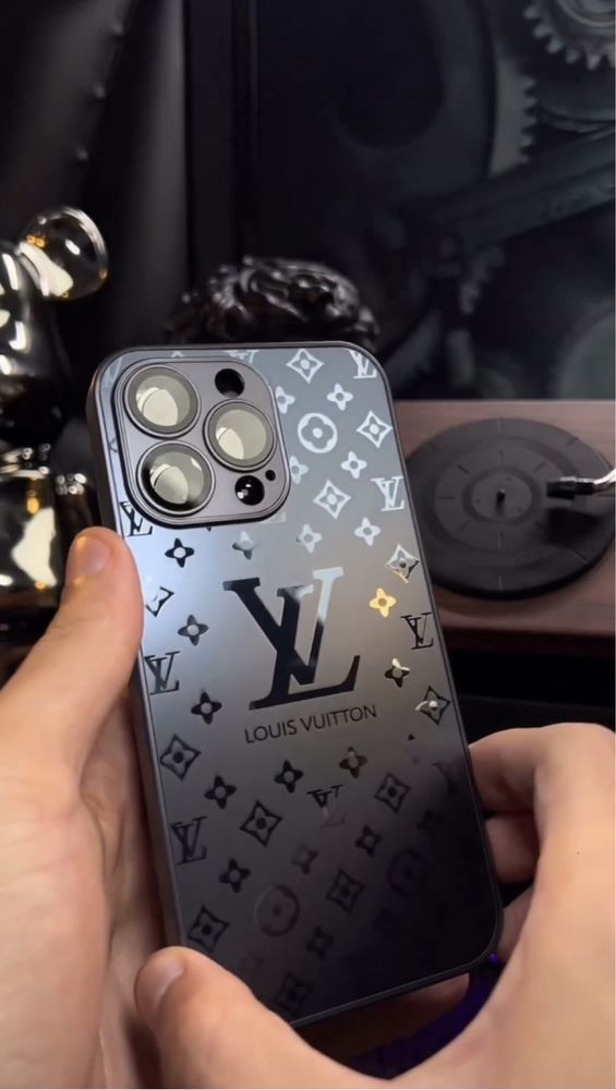 Чехол Louis Vuitton для айфона от 11 до 14 про Макс