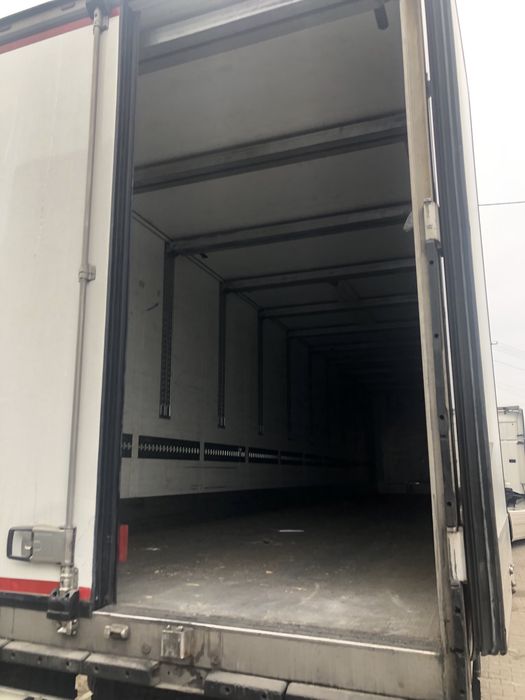 Wynajem naczep chłodnia standard doppelstock Thermoking Carrier