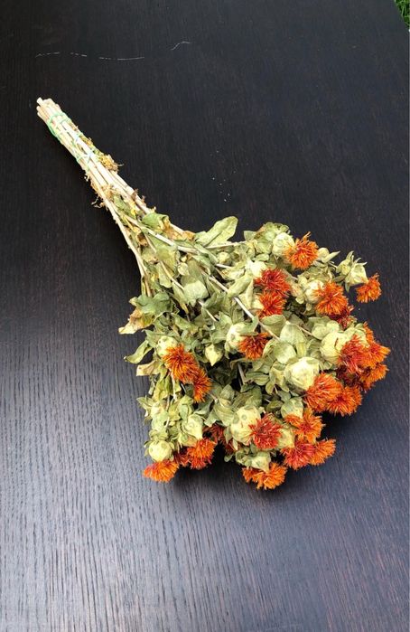 Naturalny KARTAMUS - PĘCZKI kwiatowe na palmy wielkanocne