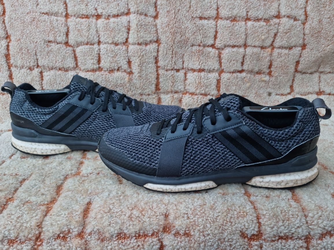 Кроссовки Adidas