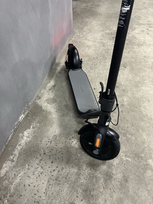 Електросамокат Ninebot KickScooter