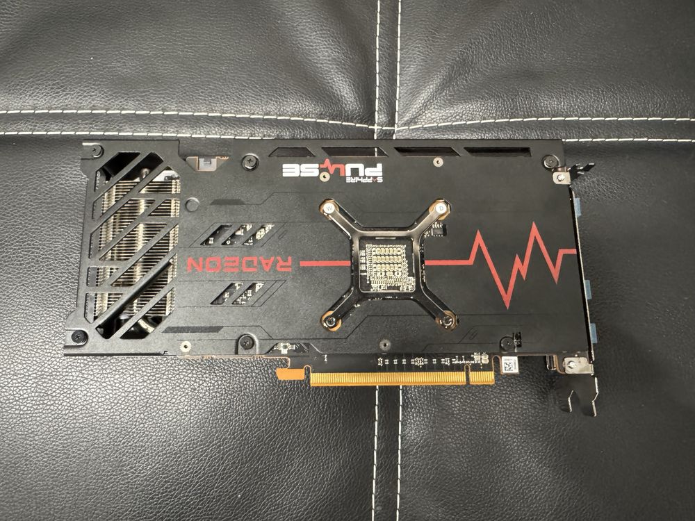 Відеокарта RX 6600XT Sapphire Pulse 8gb Gaming OC