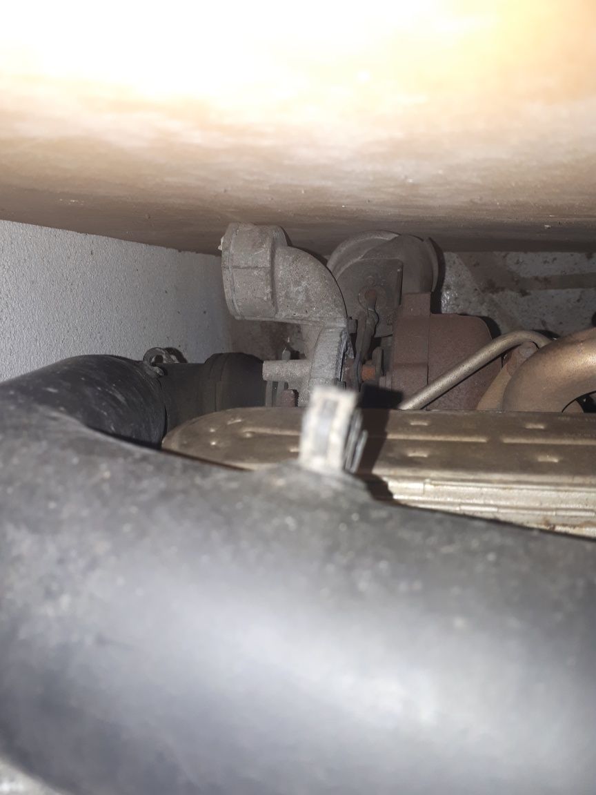 Motor BXE 1.9 tdi