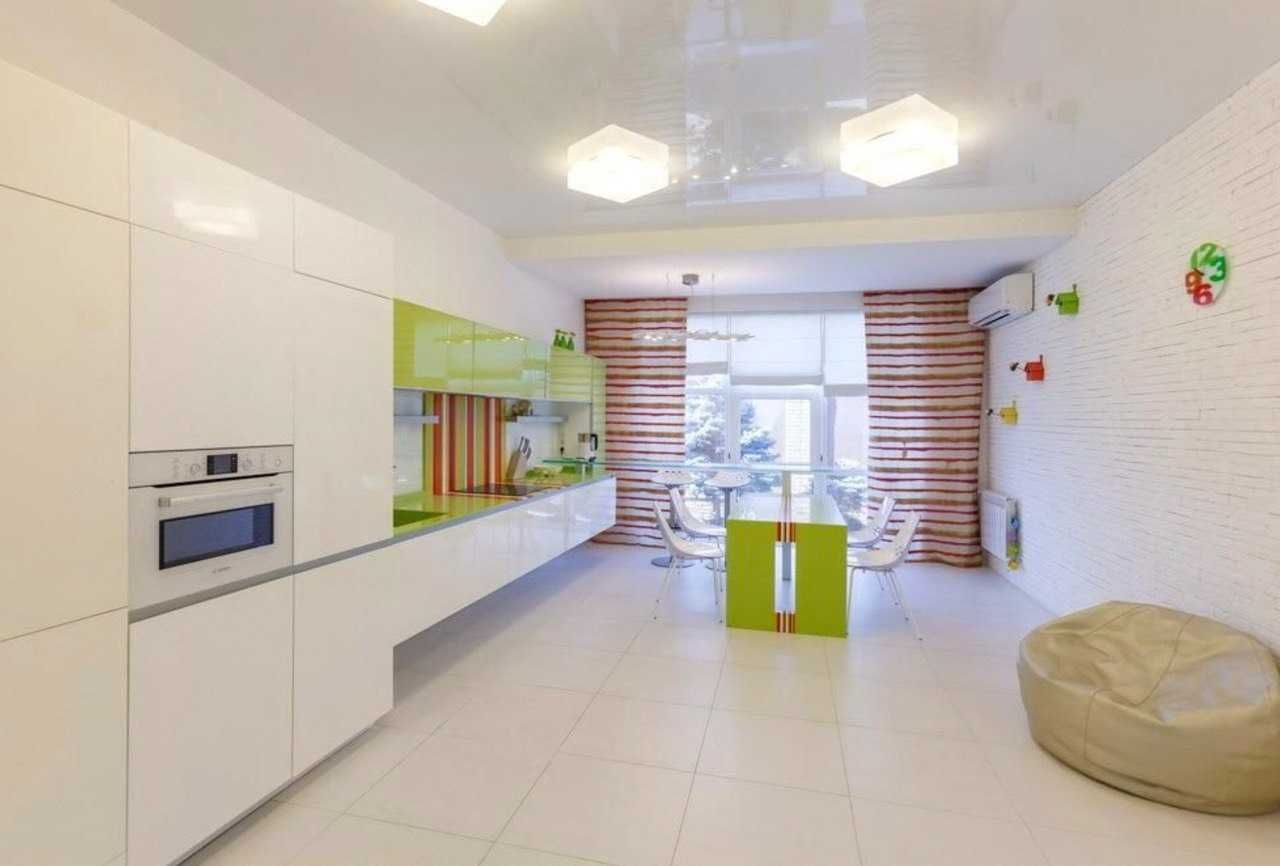 Просторный дом 5К (340 м²) в аренду — Обуховка, Кировское