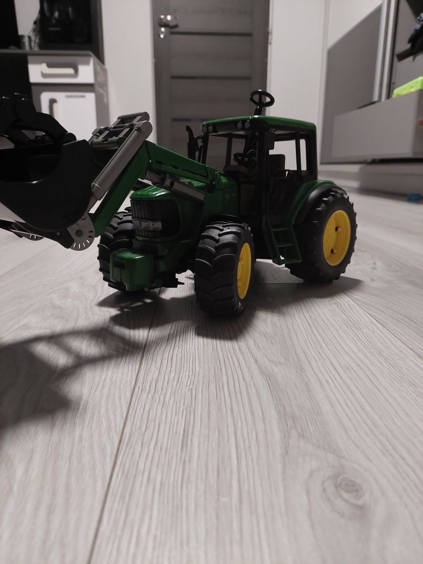 John  Deere 6920 bruder