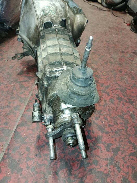 КПП ВАЗ 5ст. 2101-2107 ,регульована тяга панара , кермо 2107