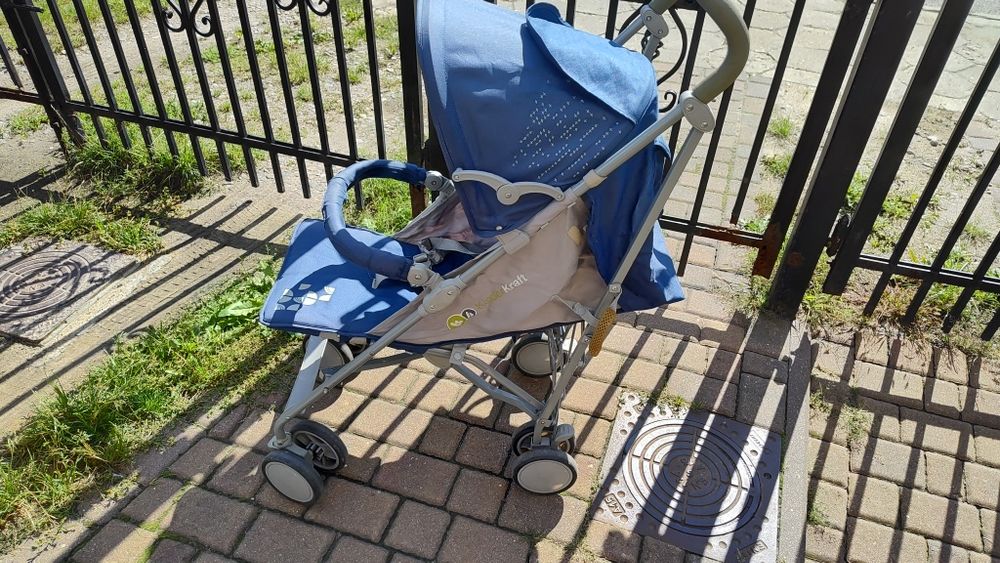 Kinder Kraft Siesta, spacerówka, parasolka