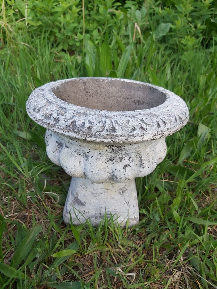 Kwietnik ogrodowy styl antyczny betonowy do ogrodu okrągły waza