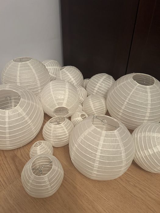 Białe papierowe lampiony okolo 30 sztuk