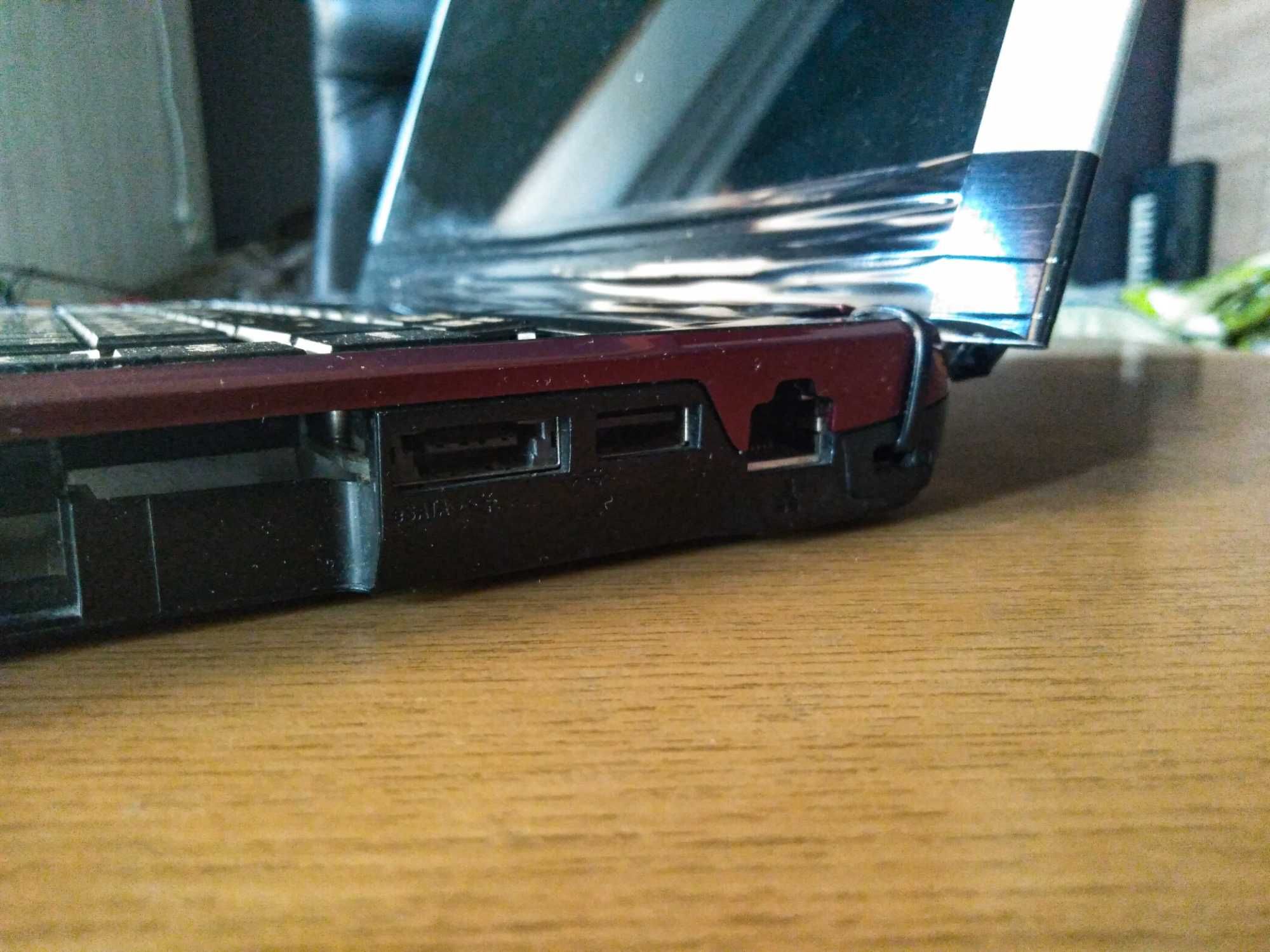 Ноутбук Fujitsu SH531 gfx 8Gb DDR3 2.1GHz 2 ядра (без SSD)