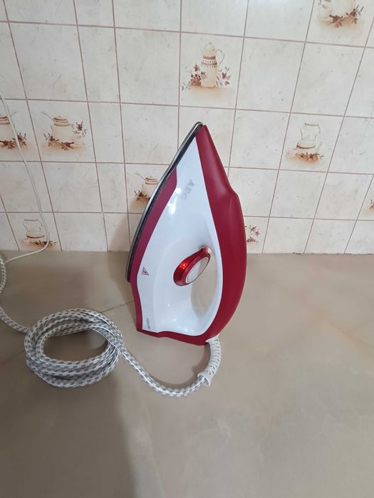 Утюг AEG ETA-58A