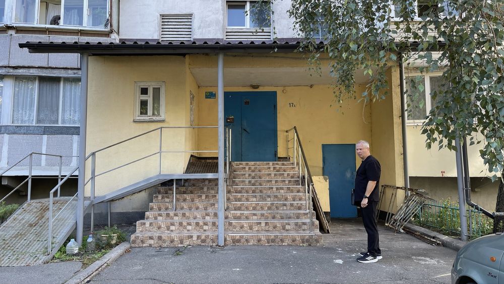 Киів 1-кім квартира Райдужна 17А, 33.7 м вторинний фонд