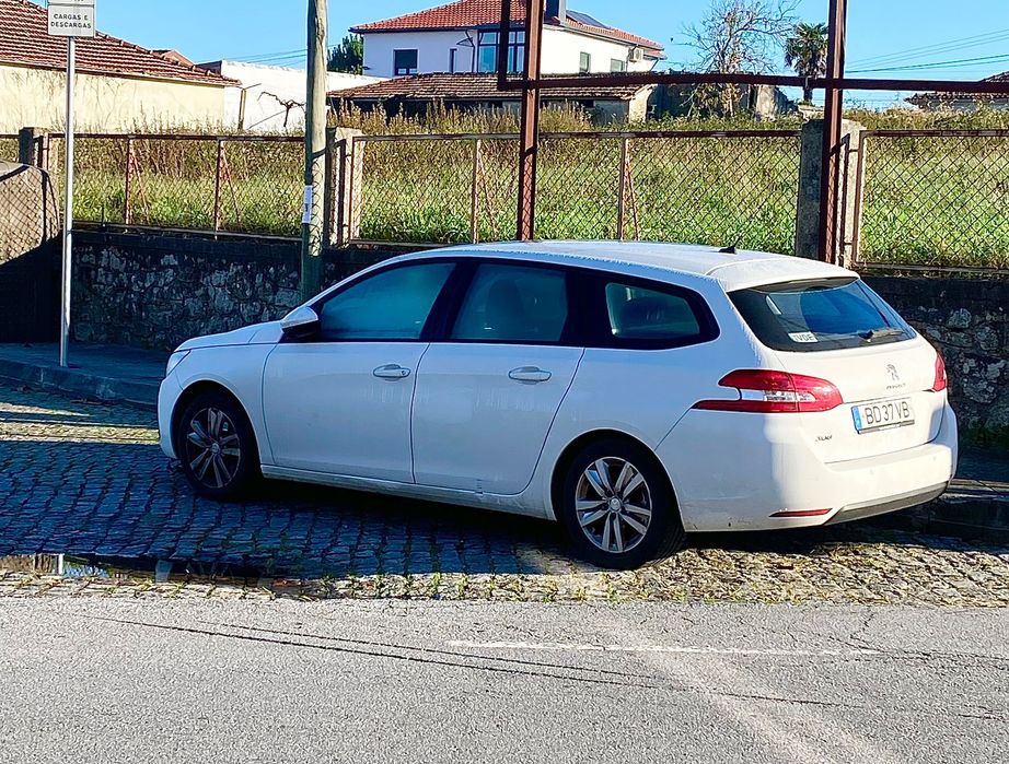 ALUGO Peugeout 308 Carrinha