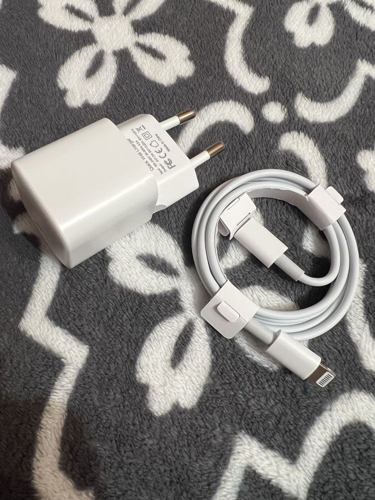 Ladowarka do iPhone 20W z kablem lightning Mini USB-C PowerDelivery