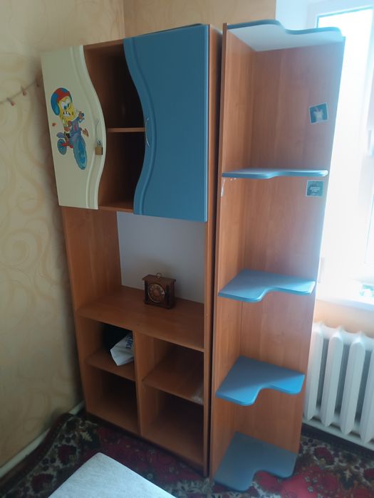 Шкаф с углом в живом состоянии