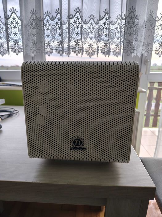 Thermaltake Core V1 Snow Edition - obudowa komputera PC