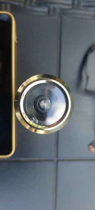 Elektroniczny wizjer do drzwi Judasz Yale JY8032