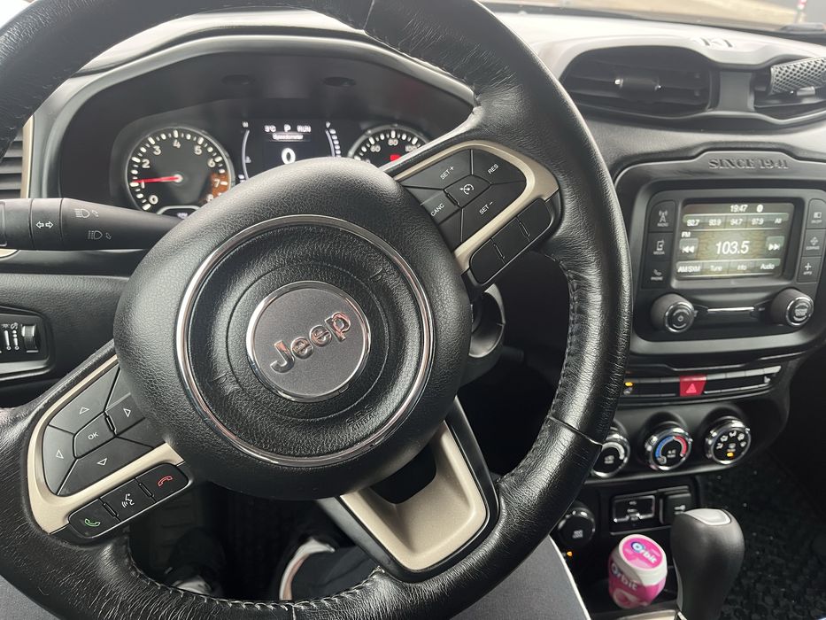 Авто Джип Ренегат Jeep Renegade 2,4, автомат 9 ступ., повний привід.