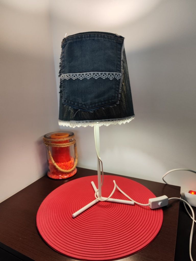 Candeeiro de mesa de cabeceira