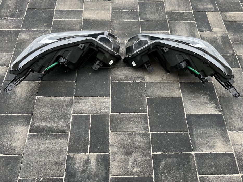 Nissan Leaf 2018-2025 Фари Фара левая правая Full LED РОЗБОРКА