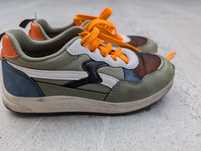 Buty Reserved 30