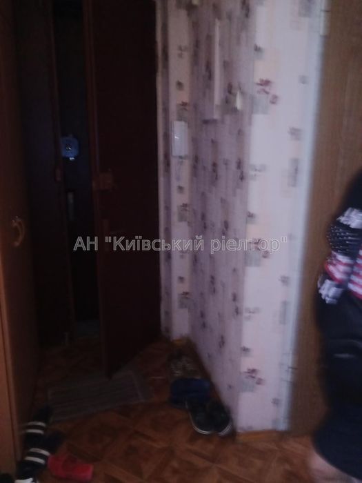 Продаж недорого 4 к. квартири в затишному ДВРЗ!