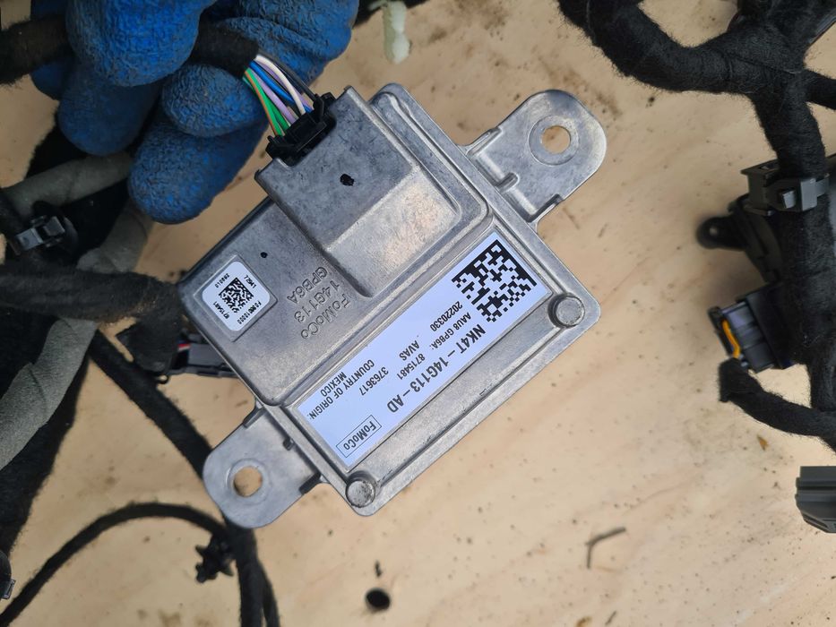 Ford e-Transit MK8 22r wyświetlacz wiązka nawigacja moduł radio komple