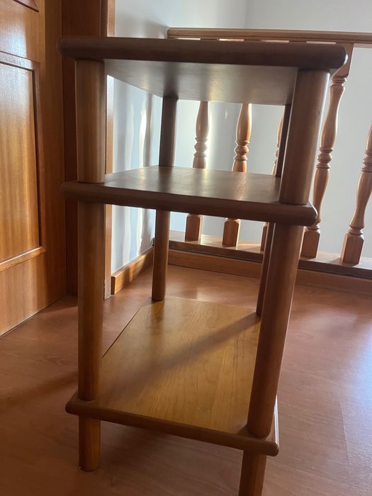 Mesa de apoio - entrada - sala