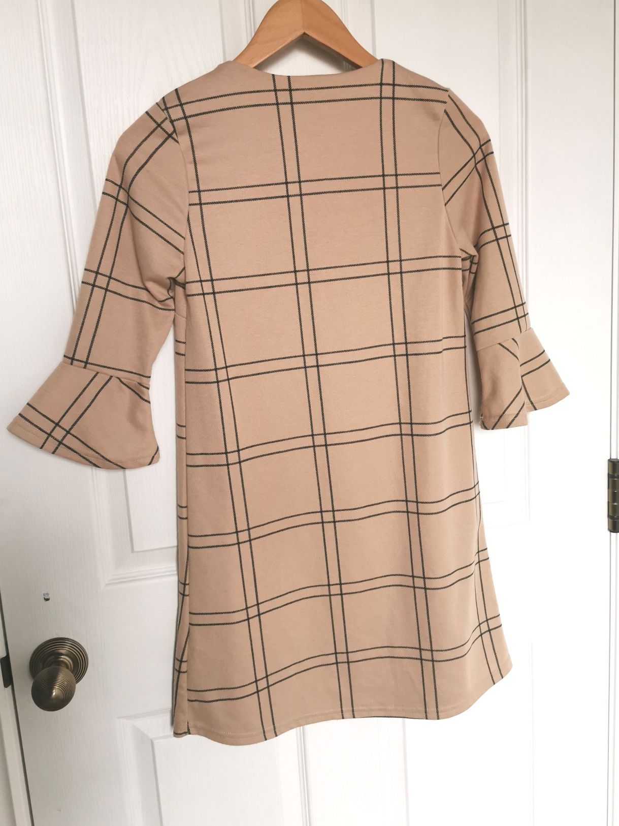 Beżowa sukienka w kratkę Primark, rozmiar 36